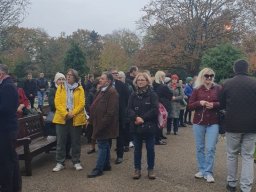 Procesja z modlitwą za zmarłych na Gunnersbury Cemetery (03.11.2024)