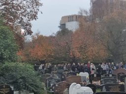 Procesja z modlitwą za zmarłych na Gunnersbury Cemetery (03.11.2024)