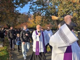Procesja na Cmentarzu Gunnersbury (02.11.2025)