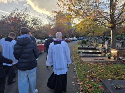 Procesja na Cmentarzu Gunnersbury (02.11.2025)