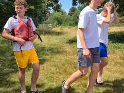 Ministranci jadą na kajaki (29.06.2025)