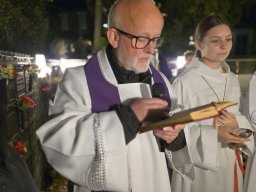 Modlitwy za zmarłych w kolumbarium (01-11-2025)