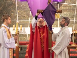 Liturgia Wielkiego Piątku (18-04-2025)